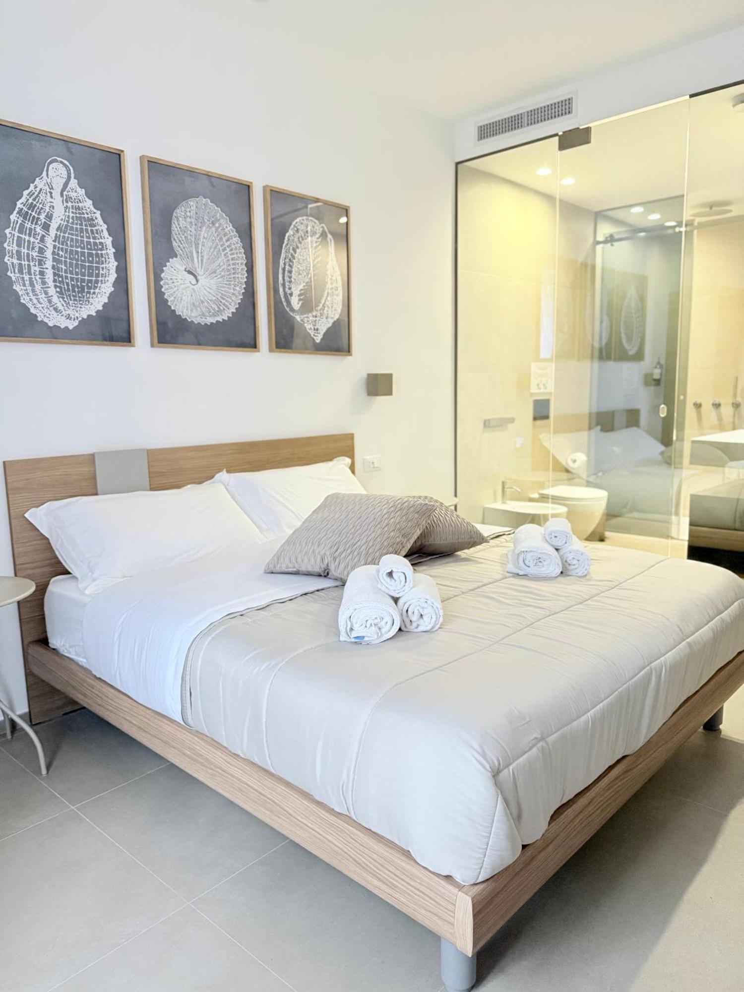 Santa Rosalia Suites — Photos 3